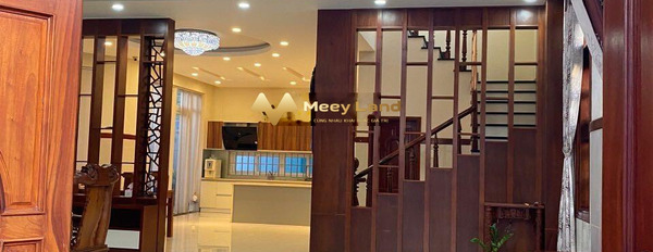 24 tỷ, bán liền kề có dt chung là 264.3m2 mặt tiền tọa lạc ngay ở Phường Phước Long B, Hồ Chí Minh, nhà gồm 5 PN, 5 WC giá tốt nhất-02