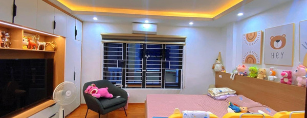 Bán nhà vị trí tốt ở Thịnh Quang, Thịnh Quang bán ngay với giá đề cử 5.45 tỷ diện tích chuẩn 38m2 nhà này gồm 3 phòng ngủ-03