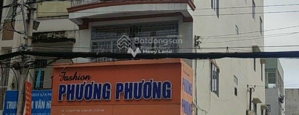 Hướng Tây - Nam, bán nhà có diện tích chung là 84.5m2 vị trí đẹp ngay Nguyễn Trãi, Cần Thơ bán ngay với giá tốt bất ngờ 20.5 tỷ-02