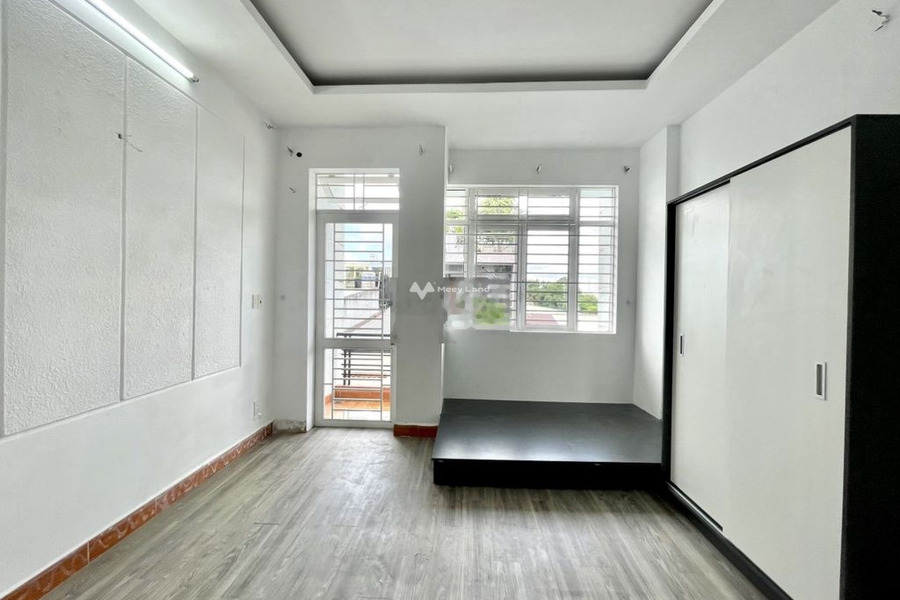 Cho thuê căn hộ vị trí đặt tọa lạc ngay trên Phạm Văn Bạch, Hồ Chí Minh giá thuê cạnh tranh 4.7 triệu/tháng bãi đậu xe rộng-01