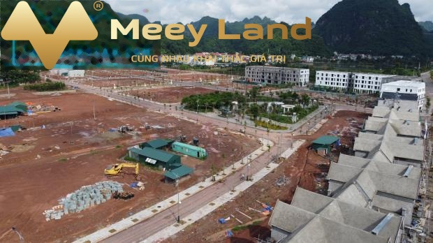 Bán mảnh đất, 75m2, giá 1,3 tỷ, vị trí mặt tiền ngay Chiềng An, Sơn La