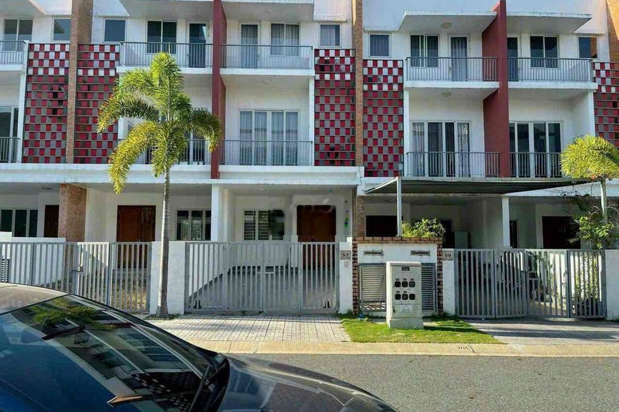 Nhà 3 tầng khu SUNCASA VSIP 2 - Hoà Phú , TP Mới Bình Dương -01