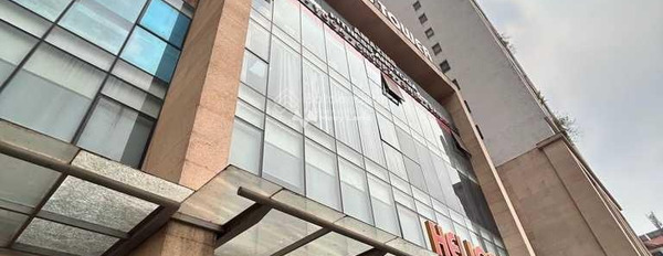 Nằm tại Tam Trinh, Hà Nội bán chung cư bán ngay với giá chính chủ chỉ 3.2 tỷ, căn hộ này gồm 2 PN, 2 WC liên hệ chính chủ-02