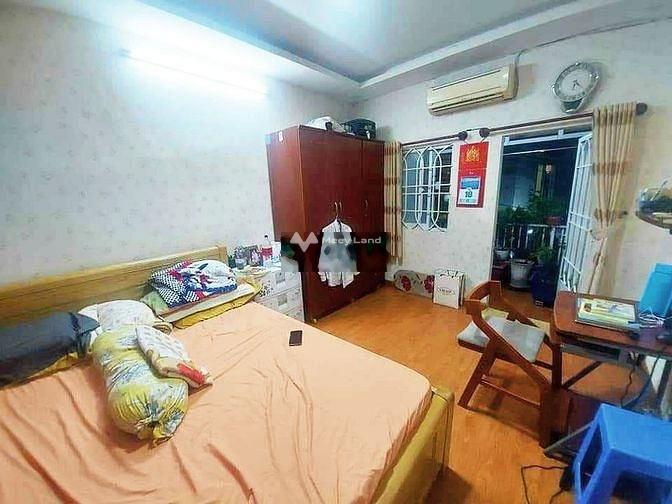 Mặt tiền tọa lạc ở Quận 10, Hồ Chí Minh bán nhà bán ngay với giá cực tốt từ 4.5 tỷ tổng quan bên trong nhà có 1 phòng ngủ 2 WC-01