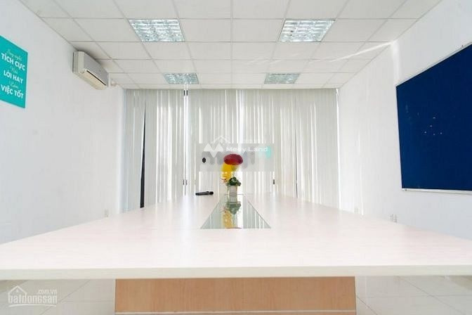 Nhà gồm 8 phòng ngủ cho thuê nhà ở có một diện tích là 420m2 thuê ngay với giá cực sốc 40 triệu/tháng ở Bình Giã, Tân Bình-01