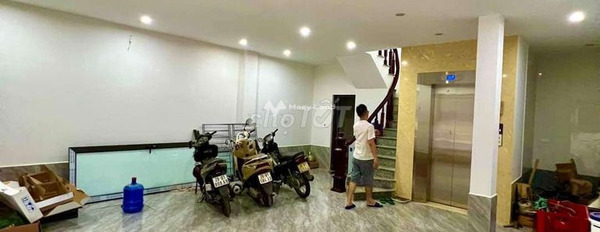 Nằm tại Vương Thừa Vũ, Hà Nội bán chung cư bán ngay với giá hiện tại 11.1 tỷ, trong căn hộ này 10 phòng ngủ, 6 WC giá ưu đãi-02
