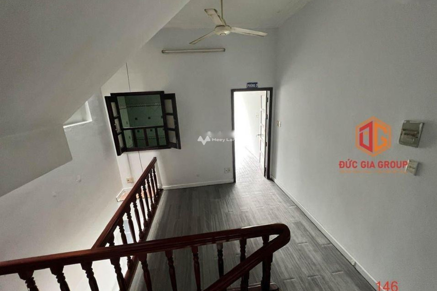 Bán nhà ở có diện tích chính 65m2 bán ngay với giá hữu nghị chỉ 10 tỷ vị trí thuận lợi ngay trên Nguyễn Trãi, Biên Hòa-01