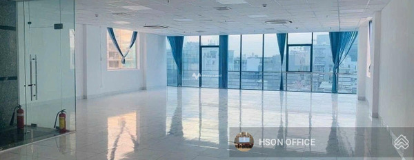 Cho thuê nhà ở với diện tích 180m2 thuê ngay với giá siêu mềm chỉ 100 triệu/tháng vị trí đặt tọa lạc ở Phường 2, Hồ Chí Minh-02