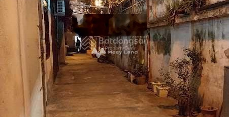 DT 60m2 bán nhà ở mặt tiền nằm ngay trên Nguyễn Phong Sắc, Dịch Vọng nhà nhìn chung gồm 2 phòng ngủ còn chần chờ gì nữa-03