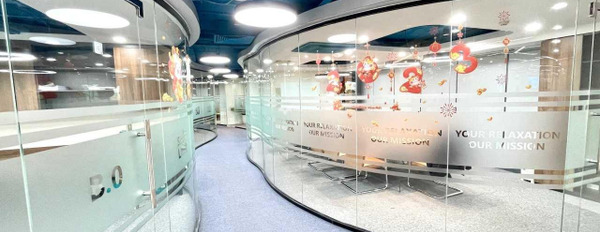 Vị trí trung tâm Liễu Giai, Ba Đình cho thuê sàn văn phòng có diện tích sàn 150m2 nội thất tinh tế Đầy đủ-03