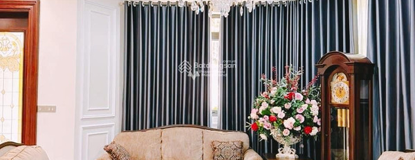 Chính chủ bán gấp Biệt thự Lão Thành Cách Mạng Yên Hòa: 200m2*MT 17.5m chỉ 74 tỷ mặt trục chính vip -02