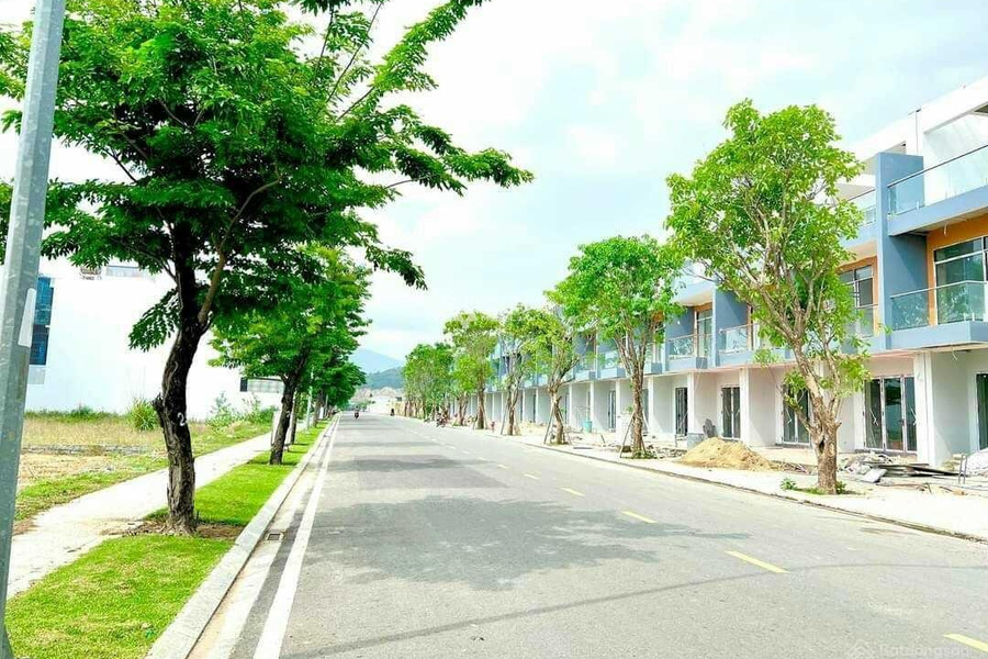 Phùng Hưng, Vĩnh Thái bán đất giá bán liền chỉ 2.2 tỷ diện tích rộng rãi 100m2-01