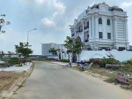 bán đất tại khu dân cư Phú Nhuận, Phường Phước Long B, Quận 9, giá 22,4 tỷ, diện tích 280m2-01