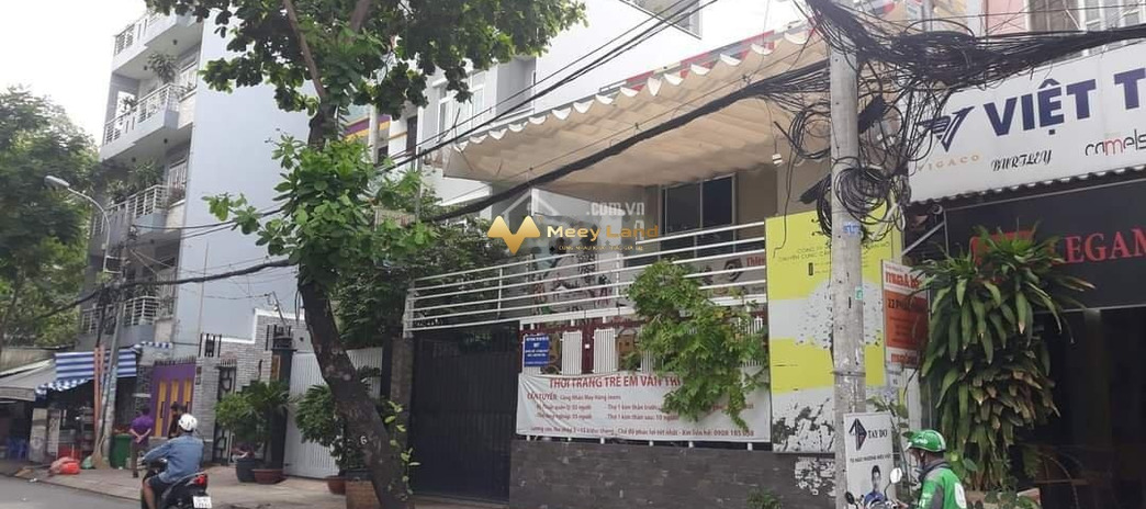Bán nhà ở có diện tích chung là 292m2 bán ngay với giá siêu khủng 35 tỷ vị trí cực kì thuận lợi ngay tại Quận Tân Phú, Hồ Chí Minh