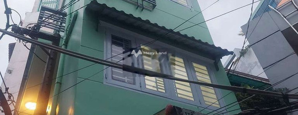 Cho thuê nhà vị trí ở Cô Giang, Phú Nhuận, giá thuê hữu nghị chỉ 9 triệu/tháng có diện tích chuẩn 45m2, hướng Đông, ngôi nhà này gồm có 2 phòng ngủ-02