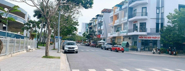 4 phòng ngủ, bán biệt thự, bán ngay với giá chỉ từ chỉ 10.9 tỷ với diện tích rộng 85m2 vị trí đẹp ở Phú Thuận, Quận 7-02