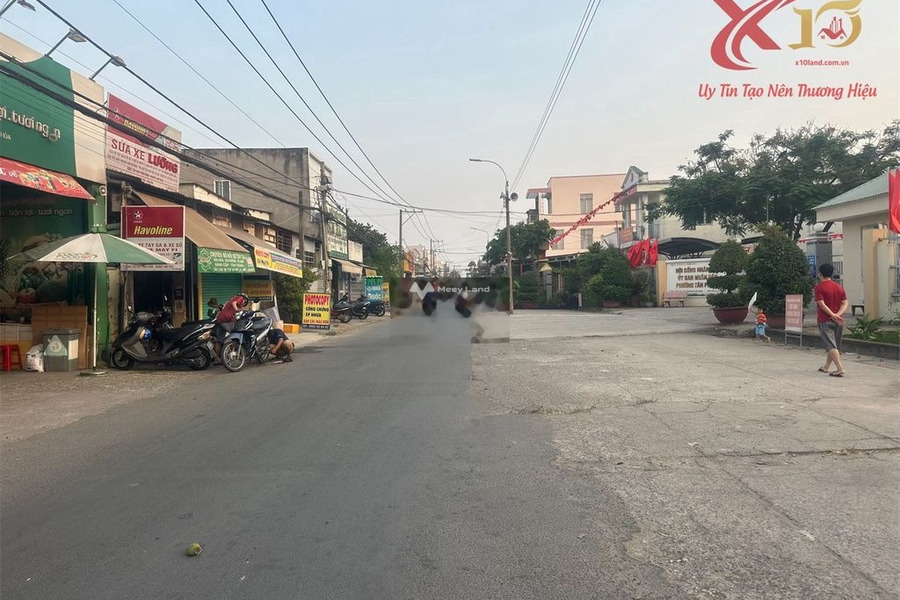 Tân Phong, Đồng Nai 9.8 tỷ bán đất, hướng Tây Nam diện tích rộng là 235m2-01