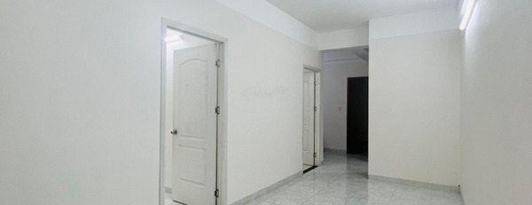 Bán căn hộ 50m2 2PN trung tâm Phan Thiết, giá rẻ 620tr, bao toàn bộ phí sang tên, LH 0944 557 *** -02