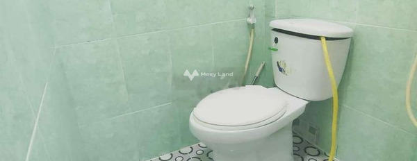 Bình Thạnh, Hồ Chí Minh cho thuê phòng trọ diện tích cụ thể 30m2, trong nhà gồm có 1 phòng ngủ, 1 WC hỗ trợ mọi thủ tục miễn phí, giá mùa dịch.-02