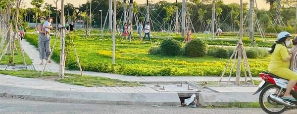 Cần ra nền view công viên tại Vạn Phát Avenue thành phố Sóc Trăng-02