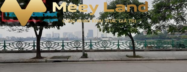 Vị trí đẹp ngay tại Ven Hồ, Hà Nội, bán biệt thự 4 tầng giá 80 tỷ, diện tích 215m2-03