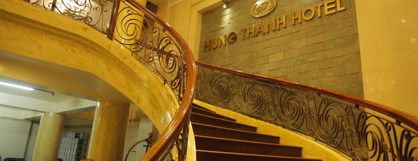 Bán khách sạn 2 sao mặt tiền Nguyễn Thái Bình, Quận Tân Bình-02