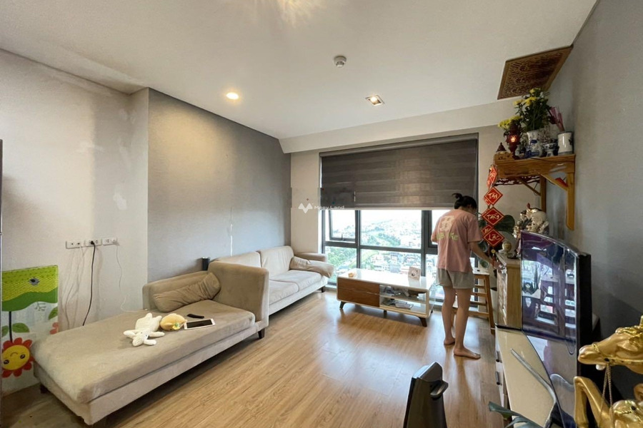 Bán căn hộ vị trí thuận tiện ngay tại Long Biên, Hà Nội, nhìn chung gồm có 2 phòng ngủ, 2 WC khu vực dân cư-01