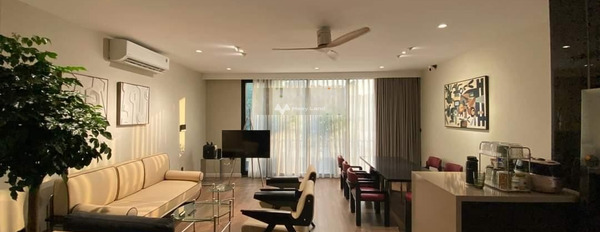 Nhà gồm 3 PN bán nhà ở có diện tích 60m2 bán ngay với giá thỏa thuận chỉ 13.6 tỷ vị trí đặt nằm ngay Nguyễn Chánh, Trung Hòa-03