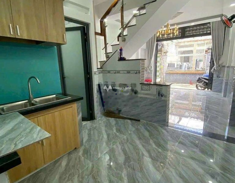 Nhà gồm 2 PN bán nhà ở có diện tích chung là 10m2 giá bán bàn giao chỉ 310 triệu ngay ở Bình Chánh, Hồ Chí Minh-01