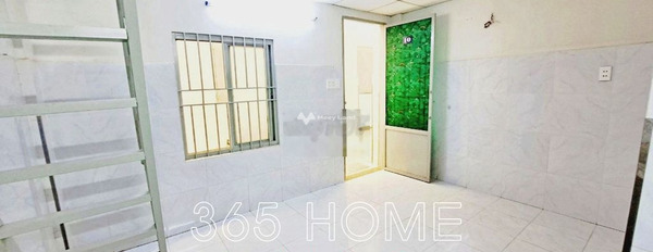 Diện tích thực đúng với trên ảnh 18m2, cho thuê nhà ở tọa lạc gần Quận 7, Hồ Chí Minh, tổng quan ở trong ngôi nhà 1 PN, 1 WC giá ưu đãi-03