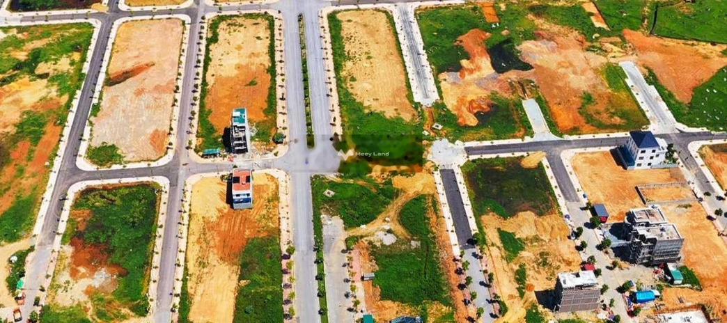 Giá mua liền 2.7 tỷ bán đất với diện tích thực 120m2 vị trí mặt tiền tại Vĩnh Yên, Vĩnh Phúc, hướng Đông - Bắc