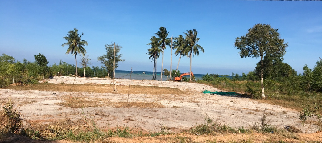Đất mặt tiền biển Hàm Ninh, Phú Quốc, giá 12 triệu/m2