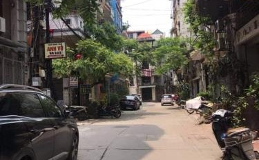 Vị trí thuận lợi nằm ở Phường Văn Miếu, Hà Nội bán nhà giá chỉ từ 9.5 tỷ diện tích khoảng 33 m2 tổng quan ở trong nhà có 3 PN ở lâu dài-03