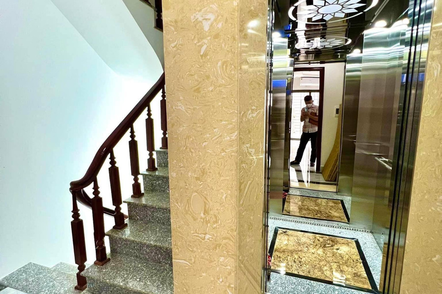 Nhà Nguyễn Chí Thanh, Đống Đa, 3 ô tô tránh, gara, 5 tầng thang máy, 14,8 tỷ-01