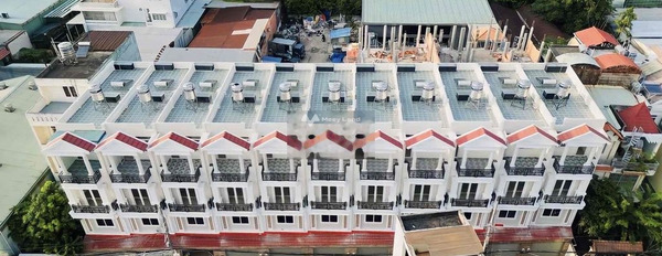 Tổng quan nhà này bao gồm 4 phòng ngủ, bán nhà ở có diện tích 60m2 bán ngay với giá thỏa thuận từ 7.5 tỷ vị trí đặt gần Phạm Văn Đồng, Hiệp Bình Chánh-02
