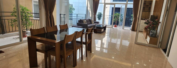 Bán biệt thự, giá bán đặc biệt 48 tỷ diện tích thực 128m2 mặt tiền tọa lạc ngay Quảng An, Hà Nội-02