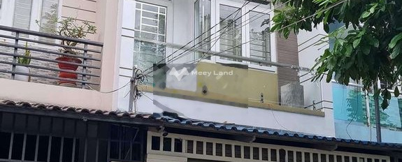 Nhà nhìn chung gồm có 4 PN bán nhà bán ngay với giá mềm 5.3 tỷ diện tích chuẩn 70m2 vị trí thuận lợi tọa lạc gần Phạm Văn Chiêu, Gò Vấp-03