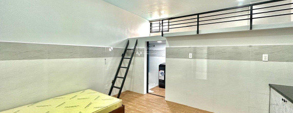 Căn phòng có nội thất đầy đủ Đầy đủ cho thuê phòng trọ Cách Mạng Tháng Tám, Hồ Chí Minh, nhà tổng quan gồm có 1 phòng ngủ, 1 WC giá tốt nhất-02