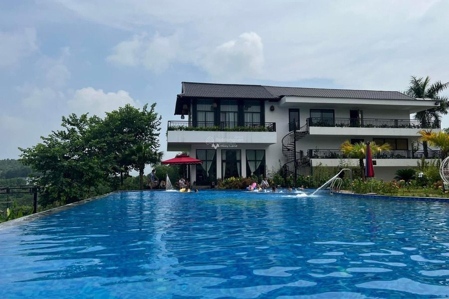 Bán resort Lương Sơn - Hoà Bình diện tích 1,5ha, doanh thu trung bình 50tr/ngày giá rẻ bất ngờ-01