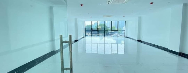 Trong nhà này gồm 9 phòng ngủ, bán nhà ở diện tích rộng 100m2 bán ngay với giá cạnh tranh từ 43 tỷ vị trí mặt tiền gần Thanh Xuân, Hà Nội-03