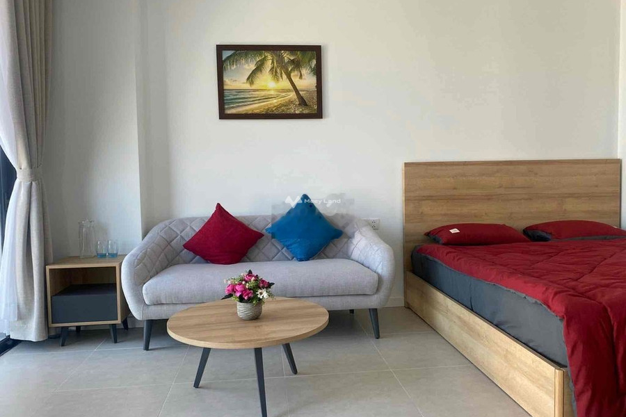 Cho thuê căn hộ có một diện tích 45m2 ngay ở Vĩnh Hải, Nha Trang thuê ngay với giá tốt bất ngờ chỉ 8 triệu/tháng-01