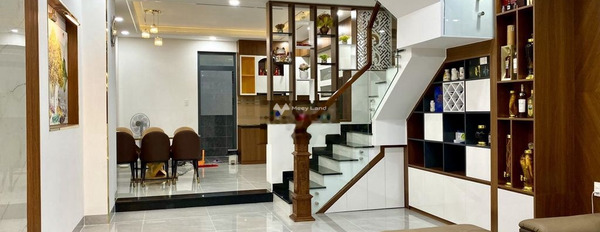 Nhà 4 phòng ngủ bán nhà bán ngay với giá siêu mềm 6.5 tỷ diện tích chuẩn 100m2 ở Tiểu La, Đà Nẵng-03