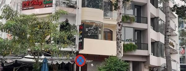 Diện tích khoảng 68m2 bán nhà vị trí đẹp gần Quận 1, Hồ Chí Minh liên hệ chính chủ-03
