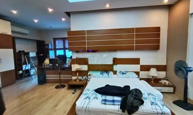 Cho thuê căn hộ Vimeco Nguyễn Chánh:145m2, 3 ngủ, full nội thất -01