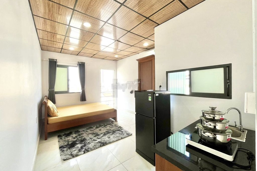 Đường D1, Hồ Chí Minh, cho thuê chung cư thuê ngay với giá phải chăng chỉ 5 triệu/tháng, căn hộ nhìn chung có tổng 1 PN, 1 WC nội thất đầy đủ-01