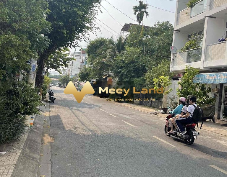 Cho thuê nhà, giá siêu ưu đãi 15 triệu/tháng diện tích chung 76m2 vị trí mặt tiền tọa lạc ở Dương Khuê, Tân Phú-01
