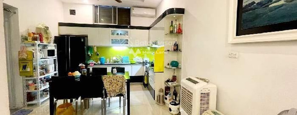 Bán nhà có diện tích chung 40m2 nằm tại Nguyễn Sơn, Bồ Đề bán ngay với giá khởi đầu từ 8.5 tỷ căn nhà gồm có 4 phòng ngủ-03