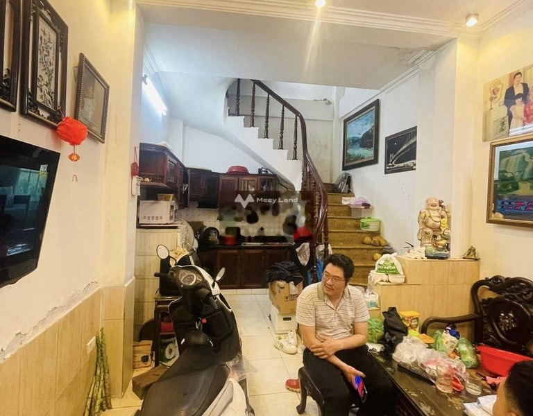 Vị trí hấp dẫn ngay tại Hoàng Sâm, Hà Nội bán nhà bán ngay với giá tốt chỉ 4.65 tỷ trong nhà này gồm có 3 phòng ngủ 4 WC-01