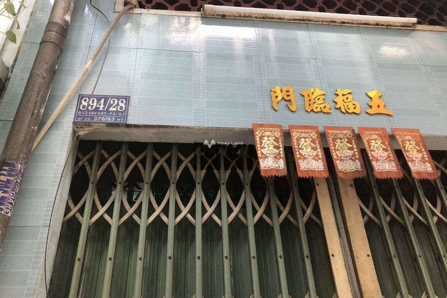 Vị trí nằm ngay Võ Văn Kiệt, Hồ Chí Minh cho thuê nhà thuê ngay với giá siêu tốt 8.5 triệu/tháng, trong nhà này có 2 PN, 2 WC-01