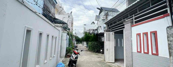 Bán nhà trên Xã Tân Hiệp, Huyện Hóc Môn, giá 3,6 tỷ-02